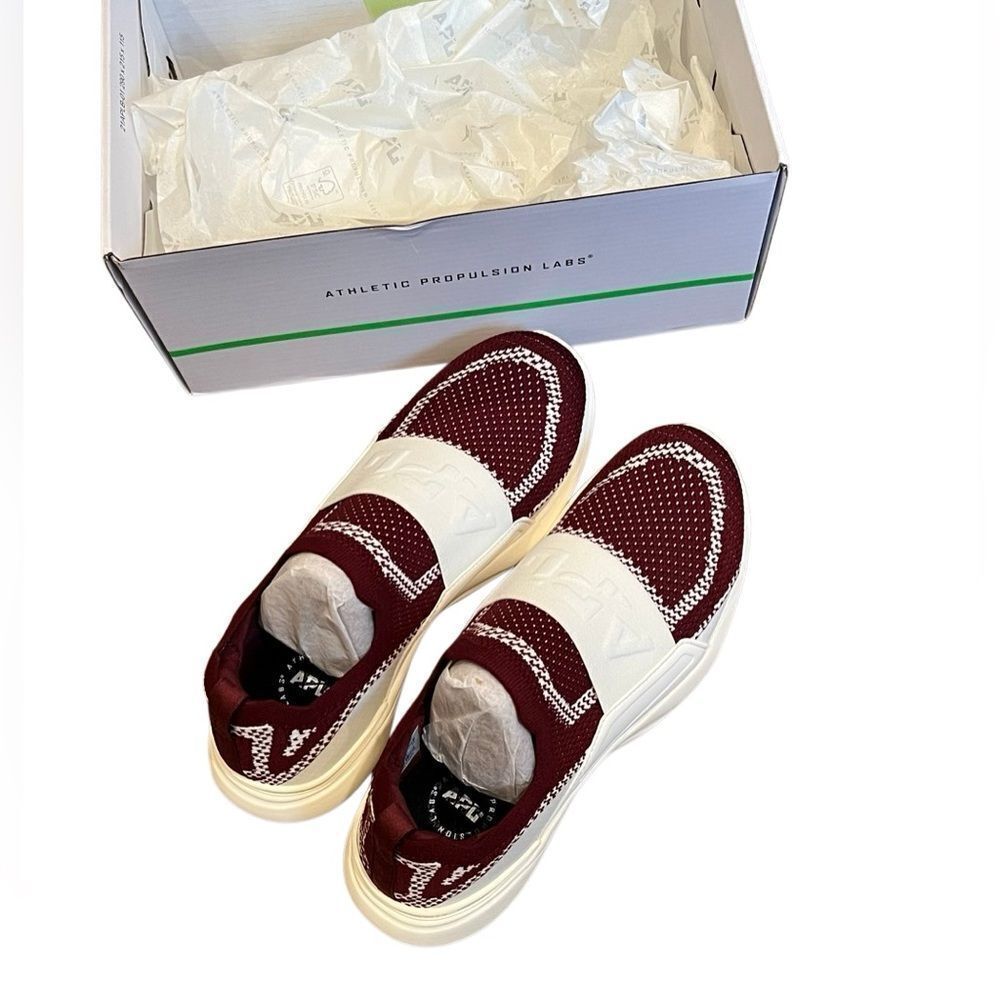 APL Women's Techloom Bliss Shoes in Ivory/Burgundy